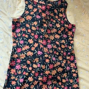 NY and Co : 90s does 60s shift dress